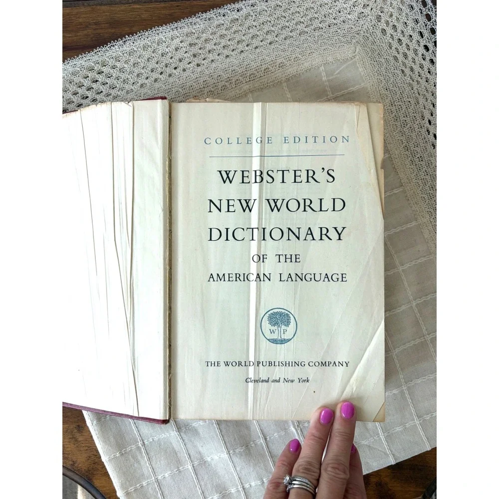 Vintage Websters New World Dictionary College Edition Red Hardcover 1960